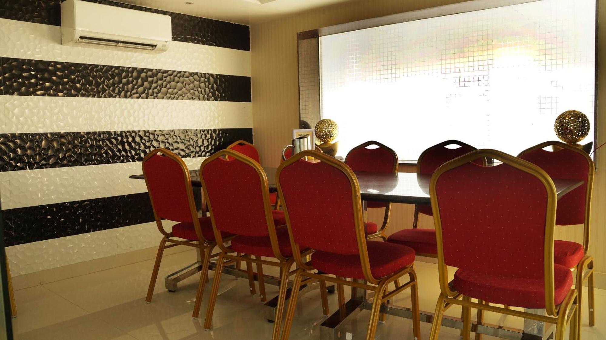 Kani Residency Hotel Tuticorin Ngoại thất bức ảnh