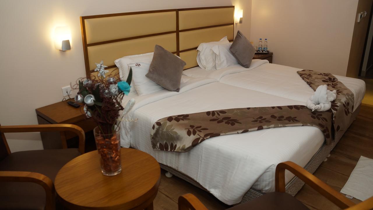 Kani Residency Hotel Tuticorin Ngoại thất bức ảnh