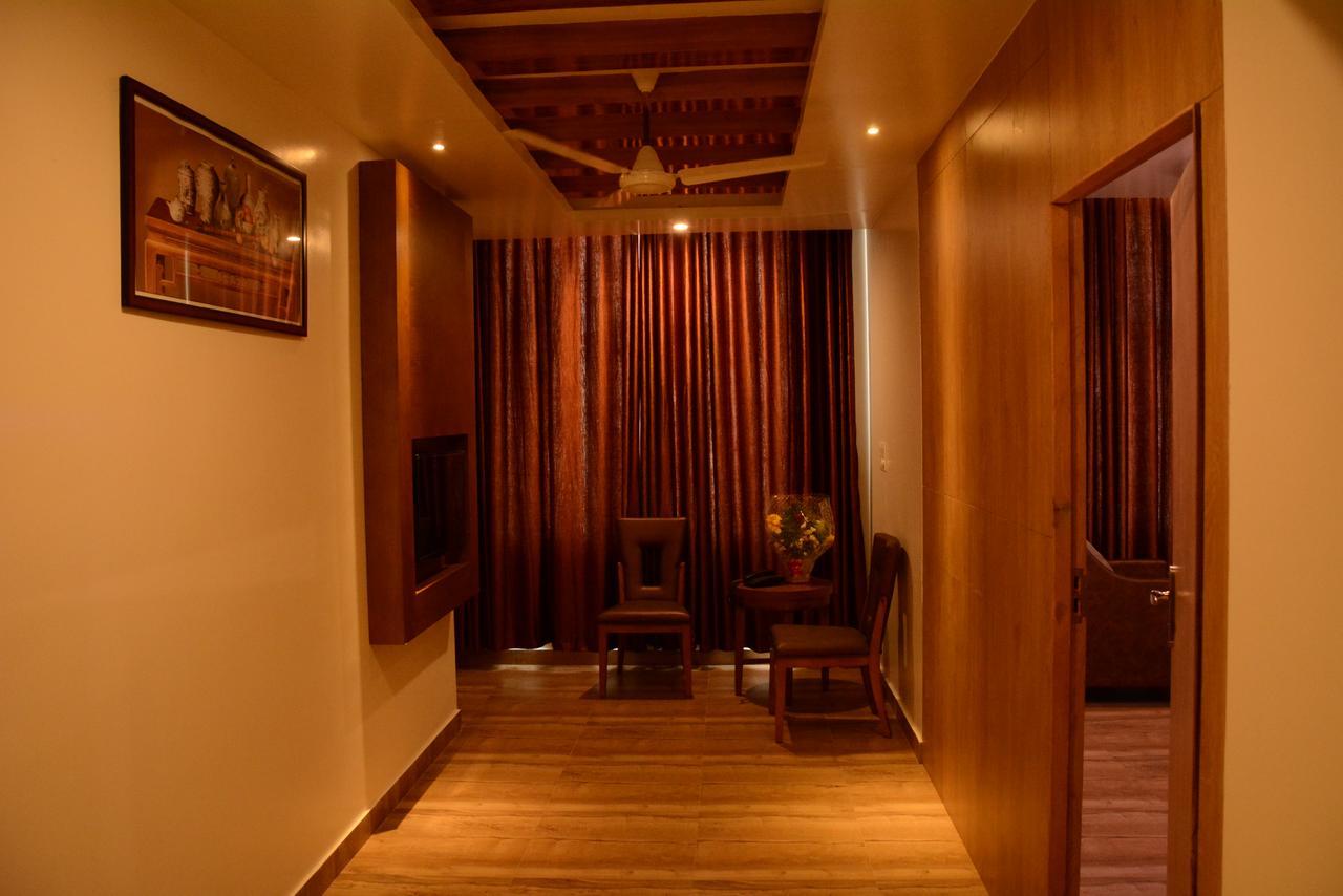 Kani Residency Hotel Tuticorin Ngoại thất bức ảnh